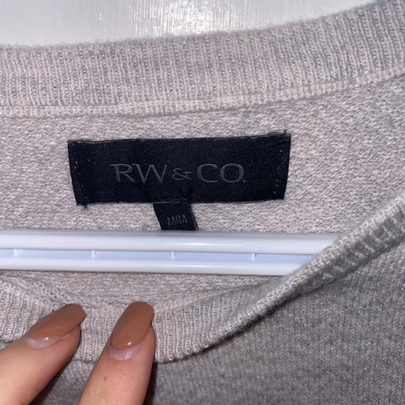 RW&CO sweater - Picture 2 of 2